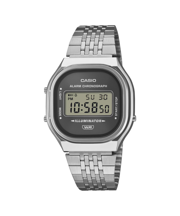 Casio Vintage A140WE-8AEF digital klokke med mørkegrå front, LCD display og sølvfarget lenke i rustfritt stål.