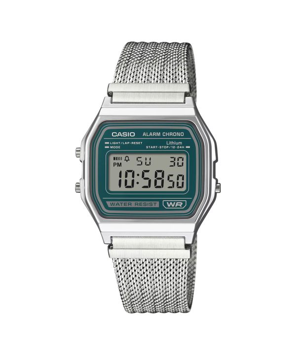Casio Vintage A158WEM-3EF digital klokke med grønne detaljer, LCD display og sølvfarget Milanese lenke i rustfritt stål.